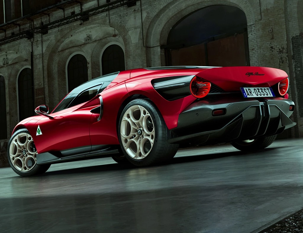 Alfa Romeo 33 Stradale