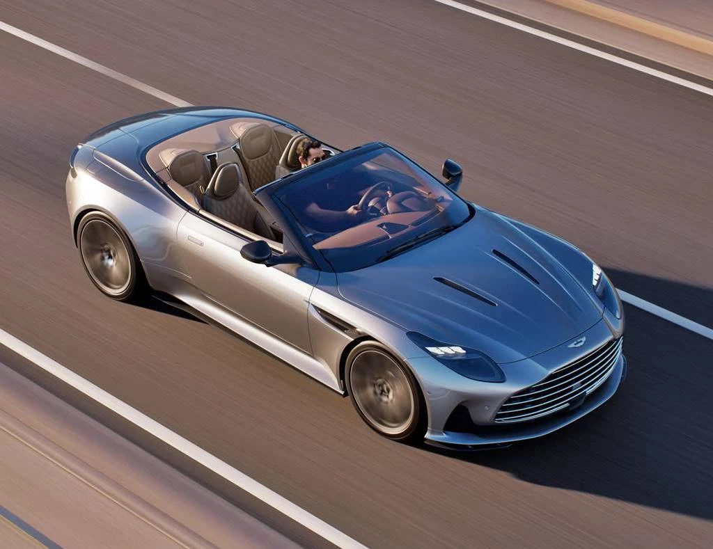 Aston Martin DB12 Volante