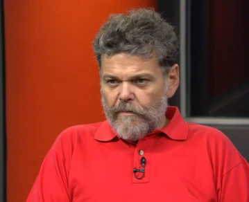 Alfredo Casero protagonizó un violento episodio en Ezeiza. Foto archivo.