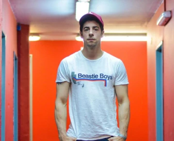 Esteban Lamothe reveló cuál fue su curioso empleo antes de ser actor