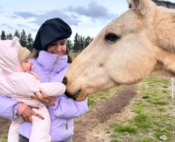 Sarah Burlando y Barby Franco