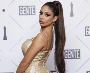 Daniela Celis confirmó su embarazo con Thiago Medina