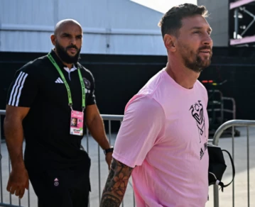 Yassine Cheuko, El guardaespaldas de Messi