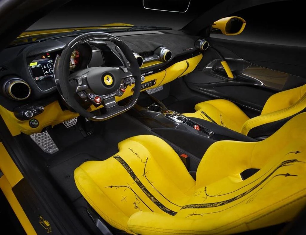 Ferrari Tailor Made 812 Competizione