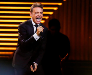 Quién es la actriz-cantante argentina telonera de Luis Miguel en su despedida