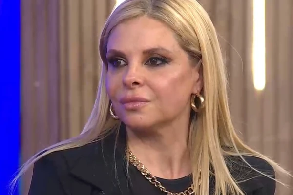 Fabiana Liuzzi contó cómo es el colegio al que va su hijo Antoñito