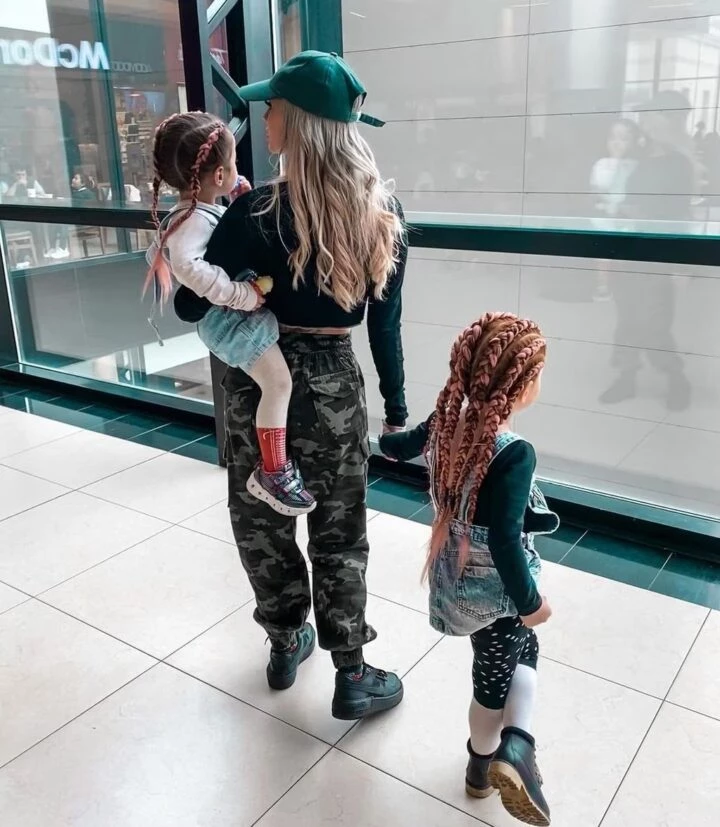 Eva y Cuqui, las hijas de La Joaqui. Foto archivo.