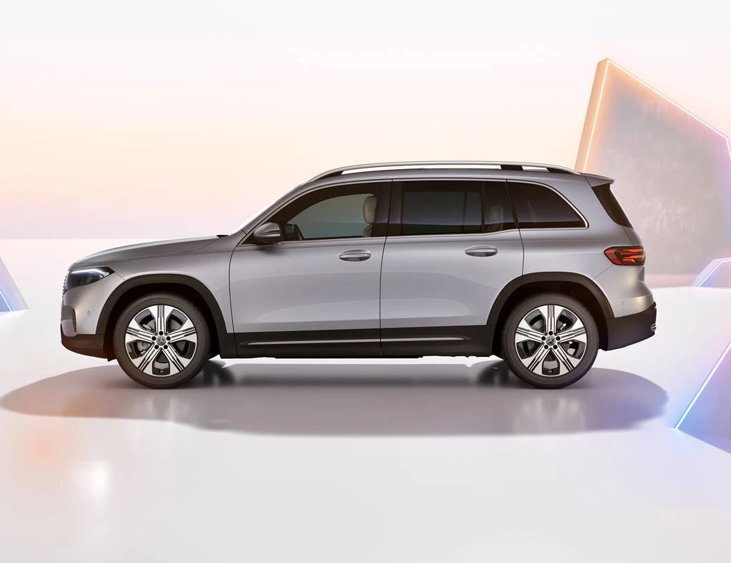 Mercedes-Benz EQB 2024