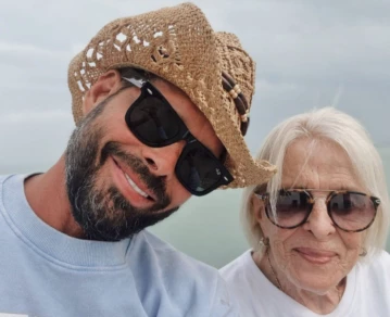 Imagen de archivo: Mariano Caprarola y su madre Fady