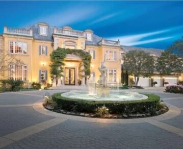 La mansión de Rod Stewart está a la venta. Foto archivo.