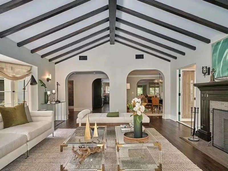 El salón principal, en la primera planta. Foto Keller Williams.