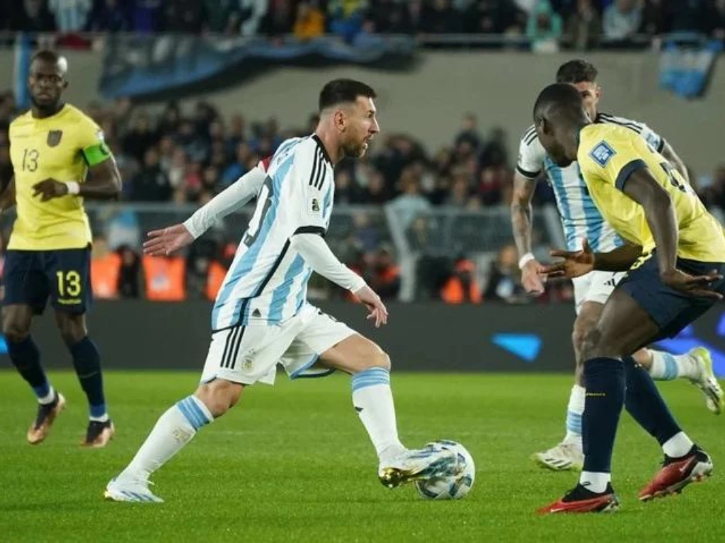 Lionel Messi en el partido contra Ecuador