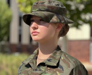 3 datos de Leonor de Borbón, la princesa que está en el ejército