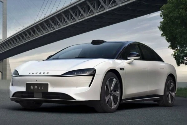 Luxeed S7