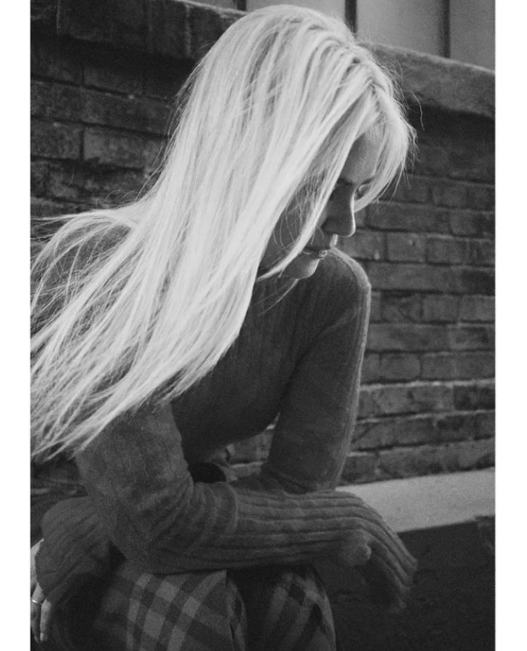 Valeria Mazza fotografiada por Sebatián Faena para Vogue México