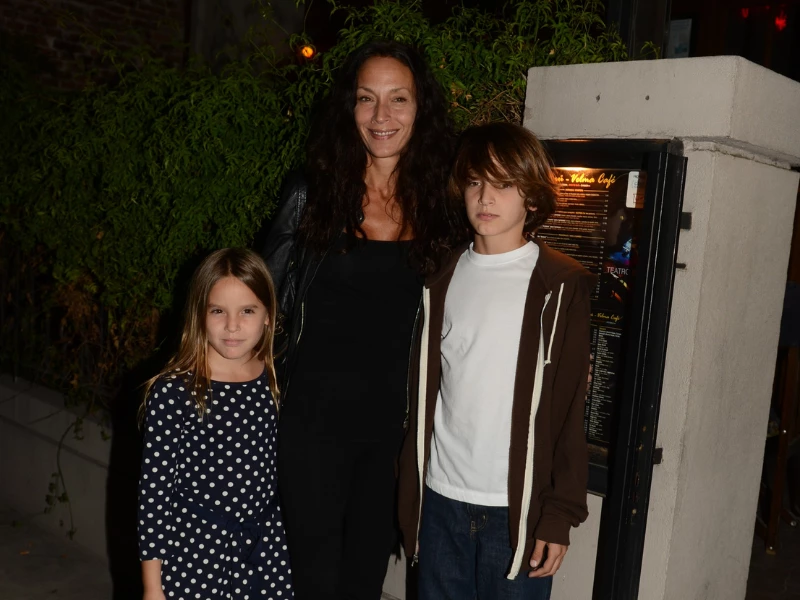 Ana Paula Dutil con sus hijos más chicos India y Bautista