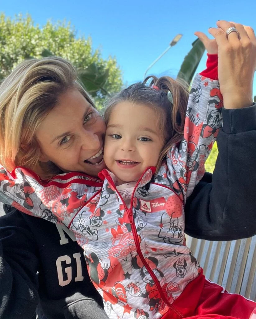 Posteo de Eugenia Tobal junto a su hija Ema.