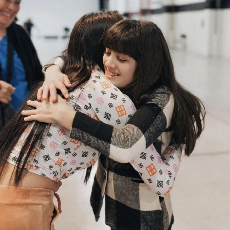 Morena y María Becerra. Foto archivo. 