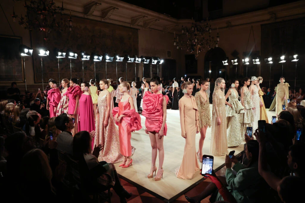 El desfile de Adrián Brown.