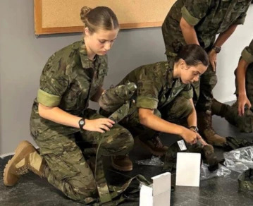 Leonor de España durante su entrenamiento militar en España
