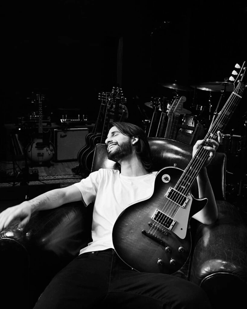 Franco Giordano en mnodo rocker. 