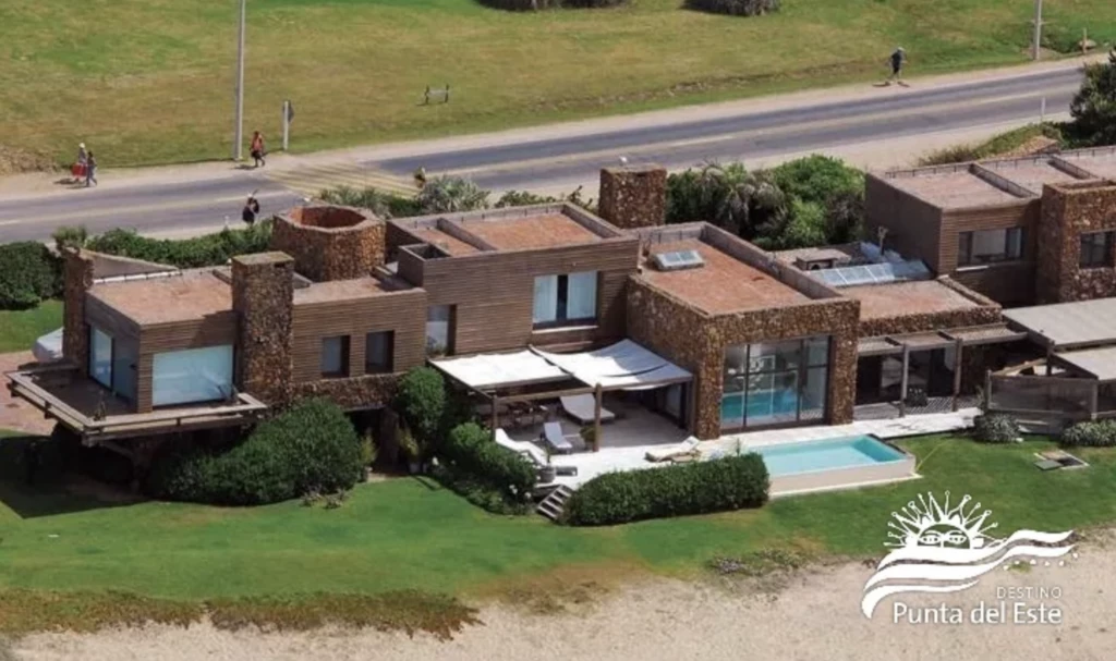 Vista aérea de la propiedad.