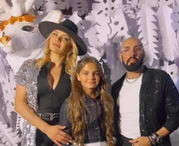 Chloé, la hija de Eliana Guercio y Sergio Chiquito Romero, debutó como modelo