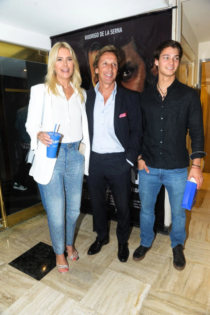 Valeria Mazza, Alejandro y Tiziano Gravier.