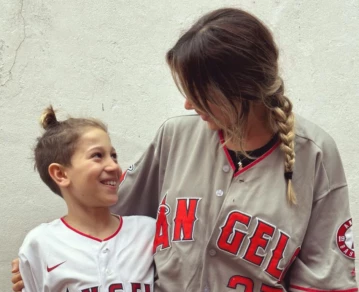 Jimena Barón y su hijo, Momo