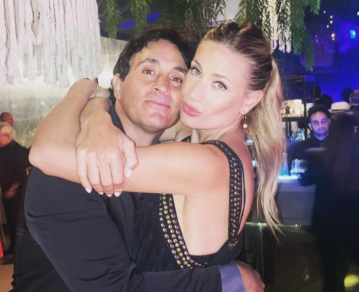Los 40 de Ivana Saccani: desayuno familiar, mimos de Sebastián Estevanez y fútbol con amigas