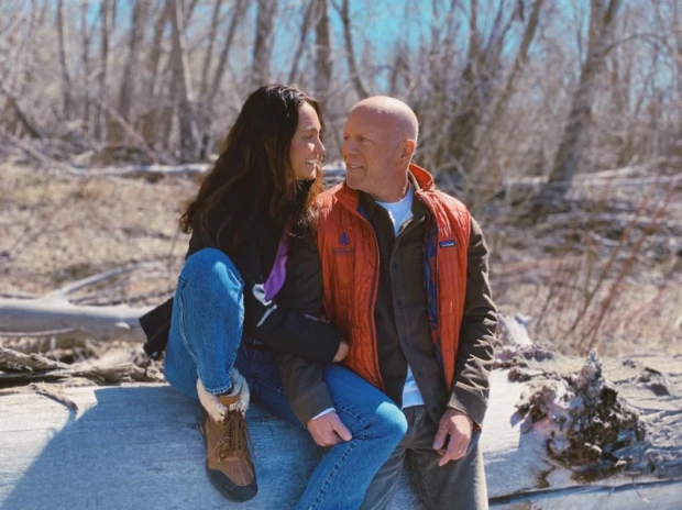 La historia de amor y resilencia de Bruce Willis y Emma Heming