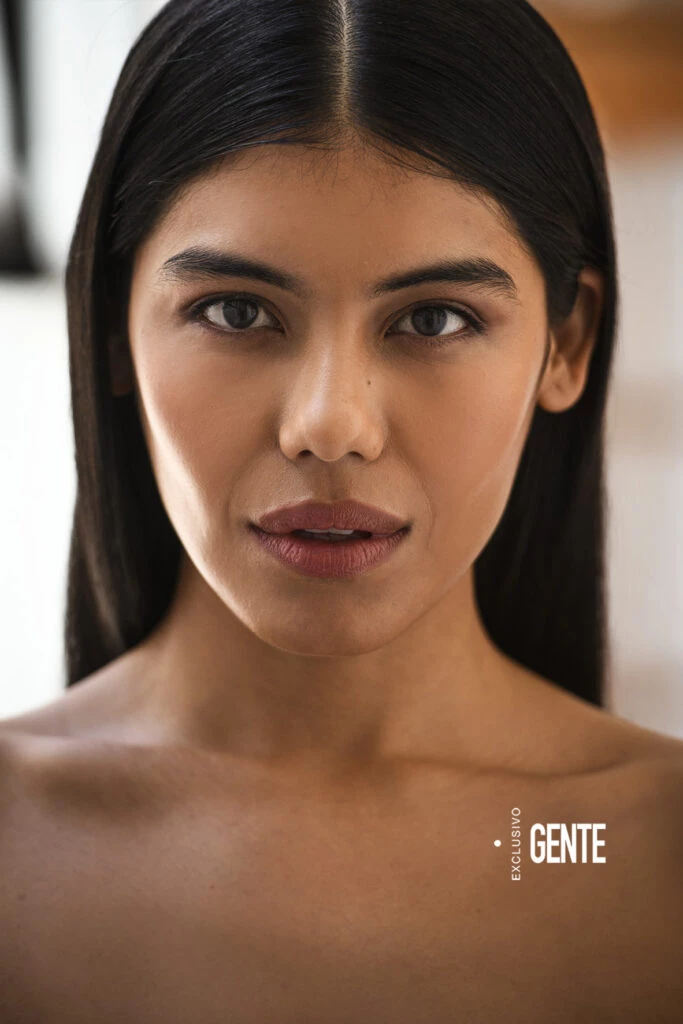 Los nervios dominaron la escena cuando le tocó enfrentarse a una grabación junto a dos grandes de la escena. Pero sacó todas sus armas para brillar con un personaje que terminó siendo la llave para una nueva etapa de la vida del Manuel Tamayo Prats de Luis Brandoni. 