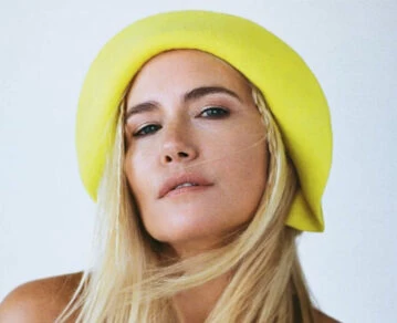 Valeria Mazza en la portada de Vogue México, Octubre 2023