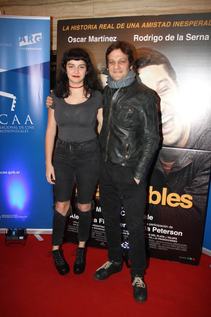 Miranda de la Serna junto a Rodrigo, su papá.