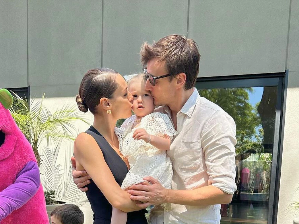 Pampita y Roberto con Ana García Moritán