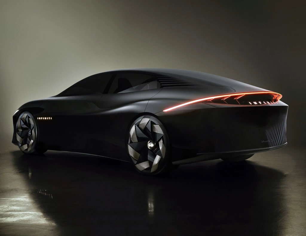Infiniti Vision Qe