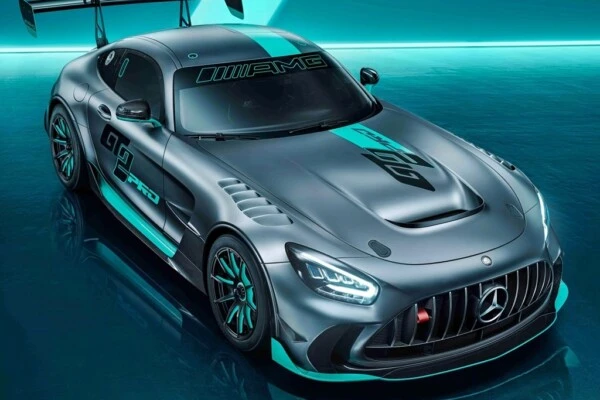 Mercedes-AMG GT2 PRO