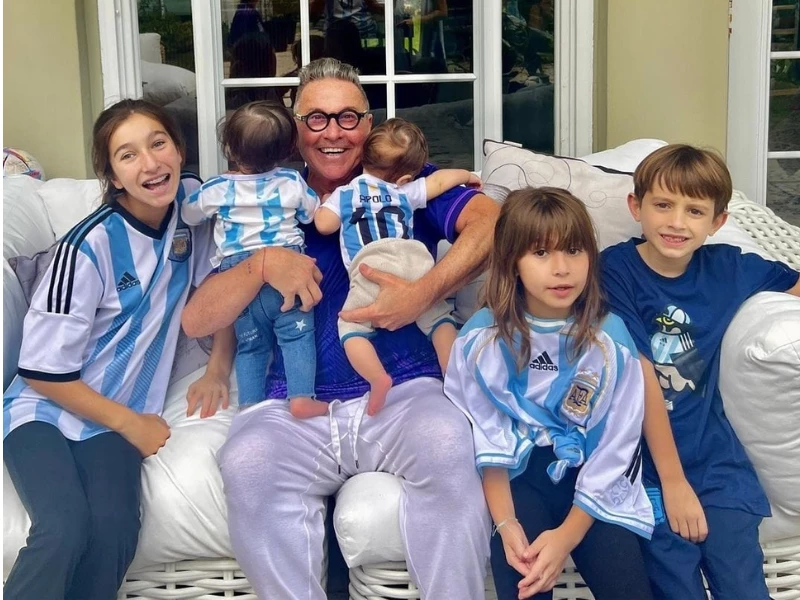Montaner y su familia
