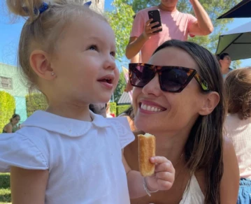 Pampita y anita garcia moritan