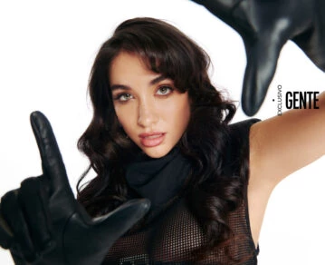 MARIA BECERRA EN LA NOTA DE PORTADA DE GENTE