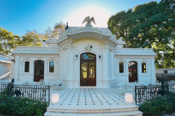 Los secretos de Aguila Pabellón, el restó del Ecoparque que fue reconocido por la Guía Michelin