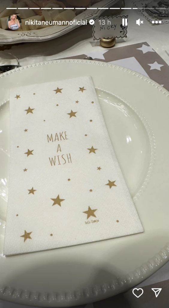 La mesa navideña de Nicole Neumann este 2023.