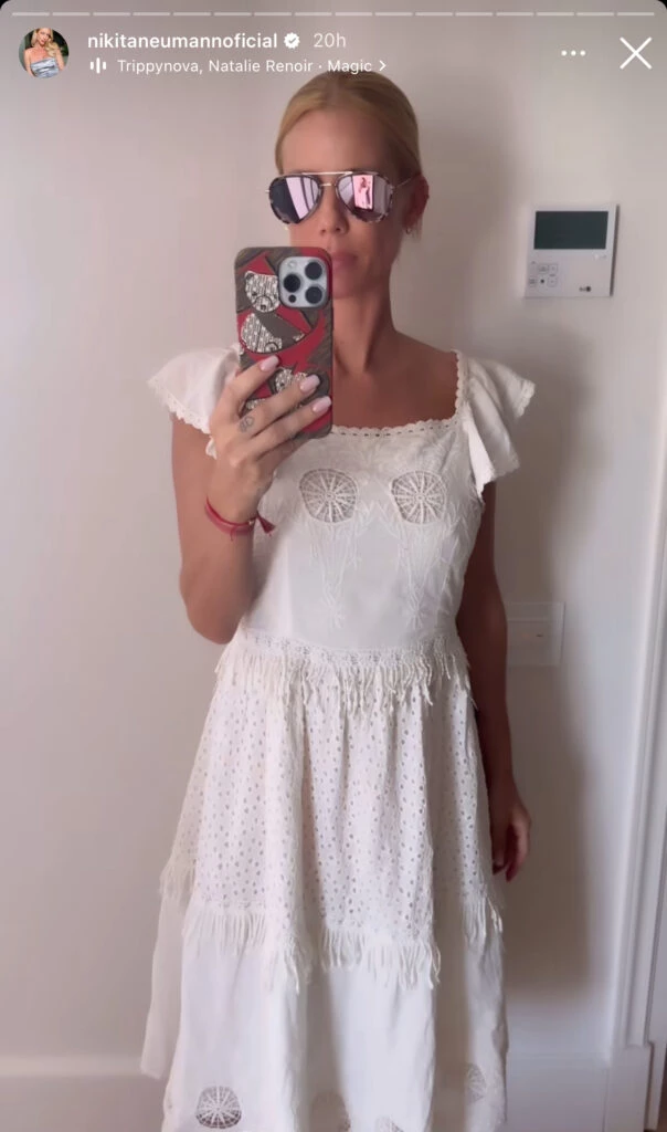 Nicole Neumann se inclinó por el blanco.