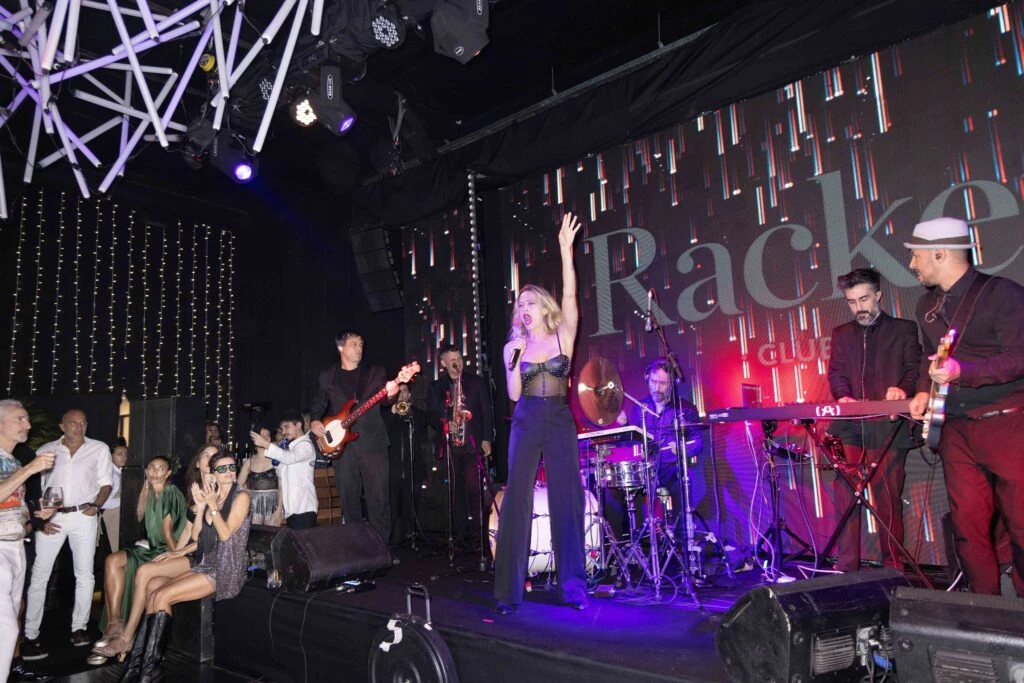 La gran fiesta tuvo música en vivo.