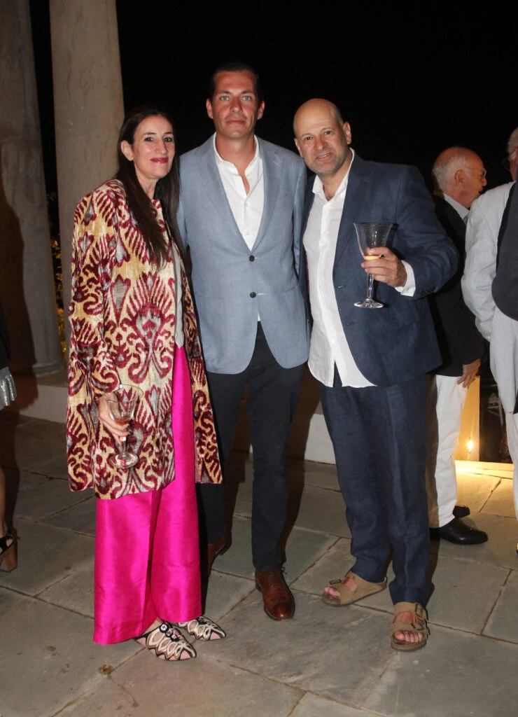 Cintia de Miguel, el escritor James Boyd Niven y Horacio de Miguel