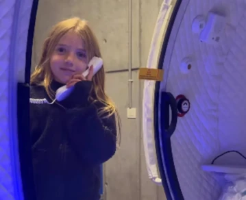 Isabella Icardi jugando