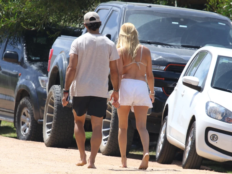 Nicole Neuman y Manu Urcera en Punta del Este