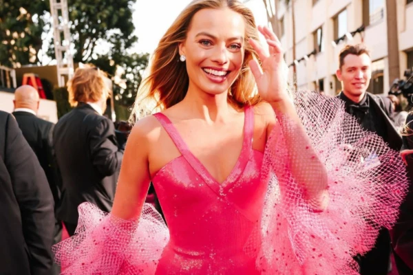 Margot Robbie en los Golden Globes 2024
