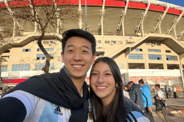 Martín Ku, y su novia Marisol. Gran Hermano