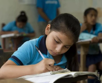 Ayuda escolar de ANSES: los requisitos para recibirla y fechas en las que se cobrará